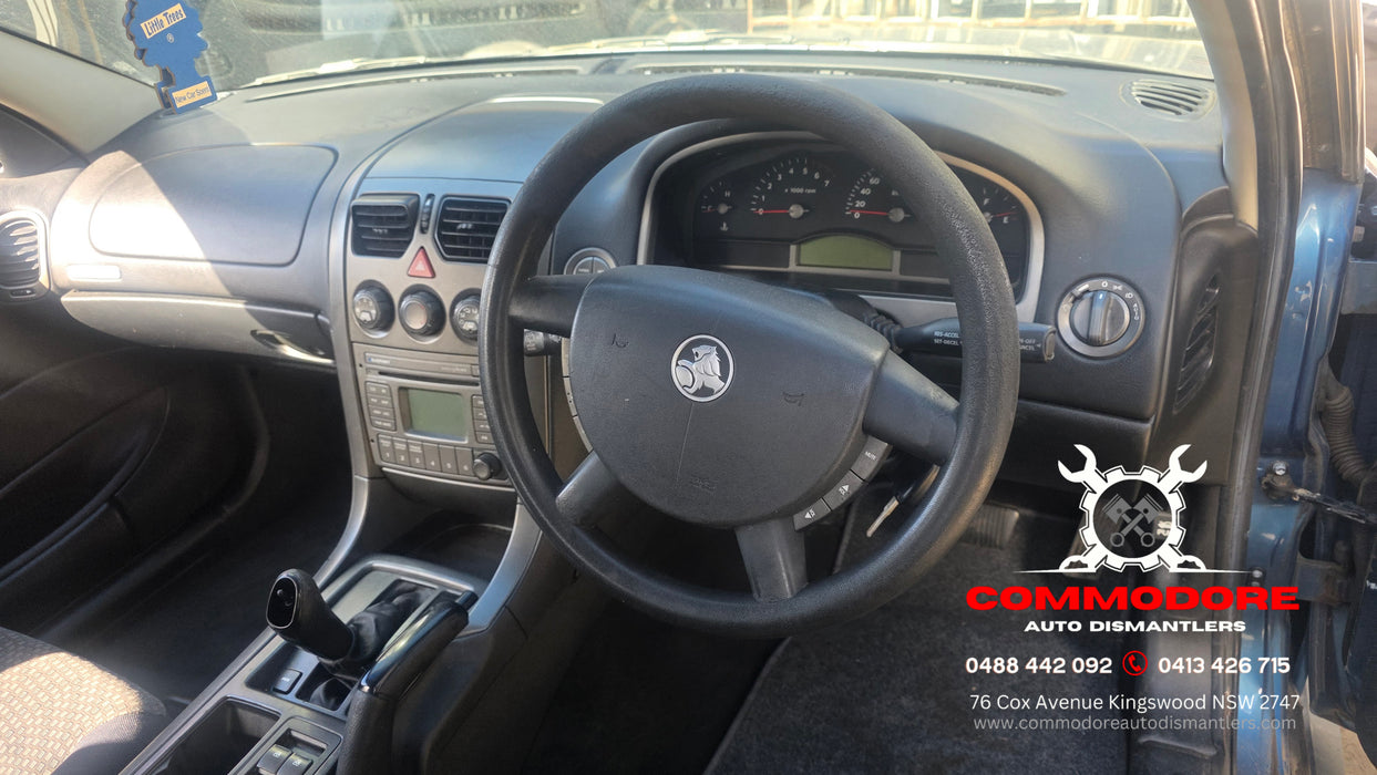 A338 - VZ Holden Adventra Wagon V6 Auto Bermuda Blue #946J