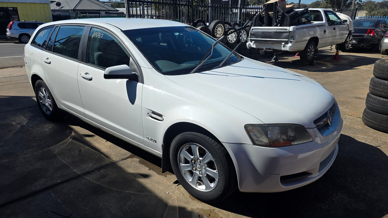 A337 - VE Holden Commodore Omega Wagon V6 LF1, Auto MYB Herron White 283,XXXkms