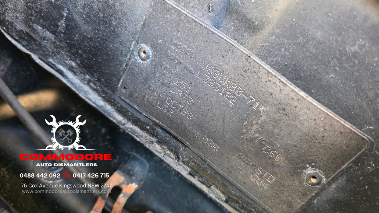 A336 - VS Holden Commodore SIII Utility - Sunvisor Retainer Clip