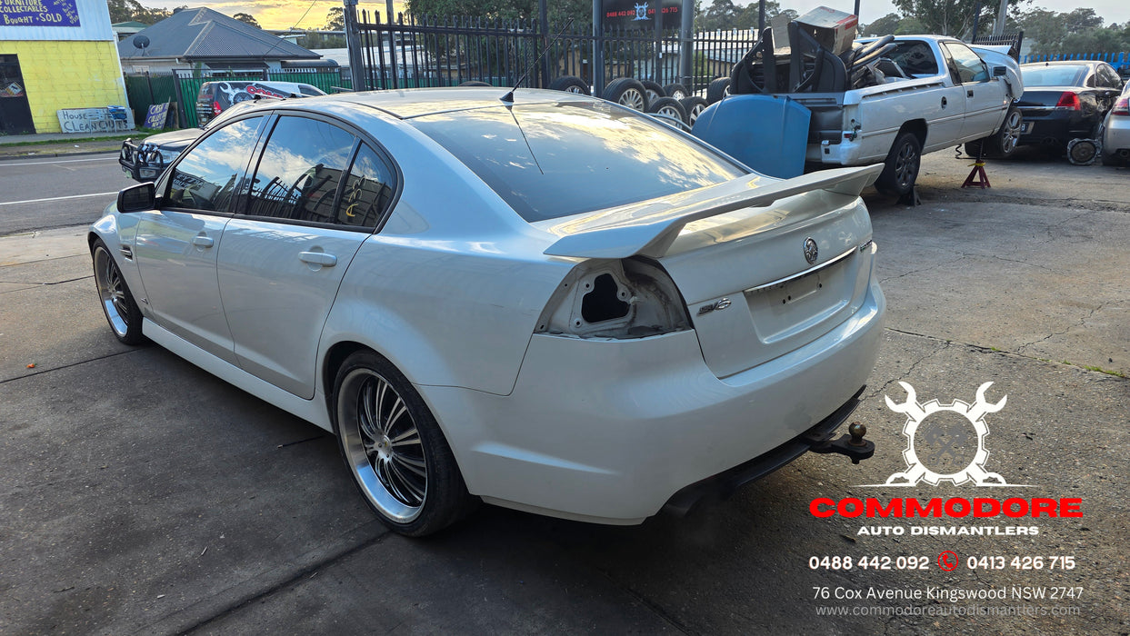 A335 - VE SV6 Holden Commodore Sedan Series II - Herron White V6 Automatic 175,XXXkms