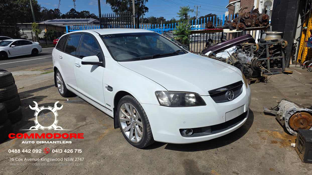 A346 - VE Holden Calais V Wagon - Herron White #679F 282,XXXkms