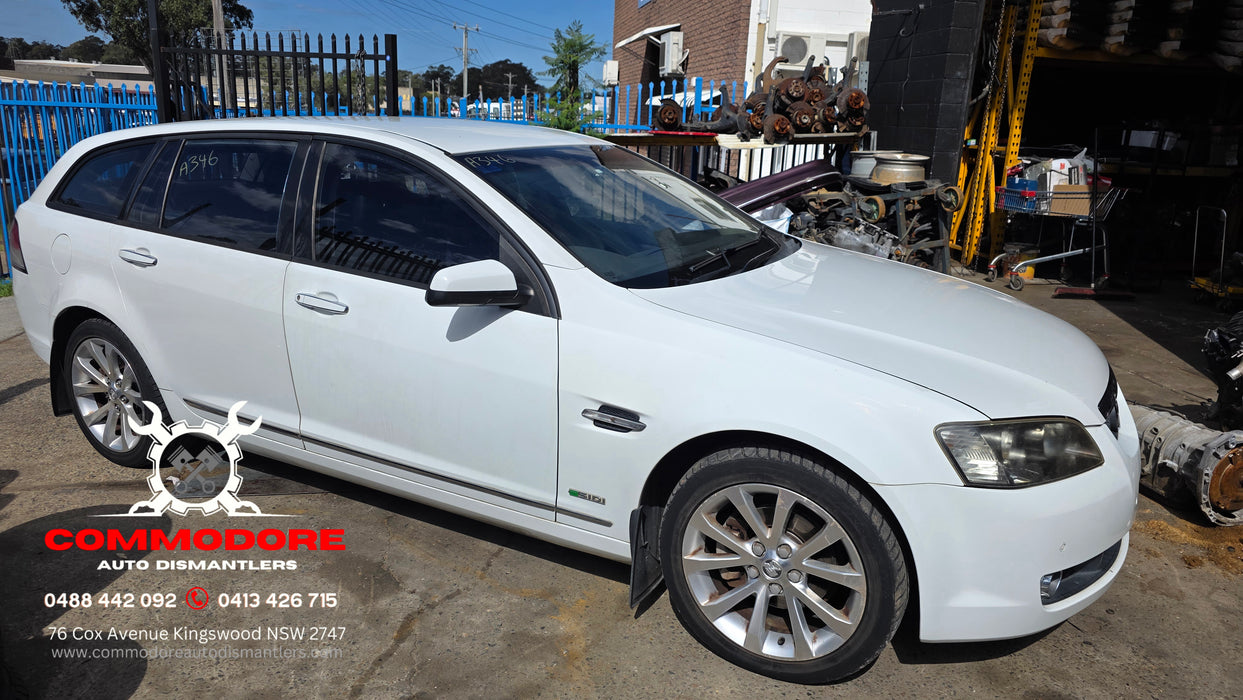 A346 - VE Holden Calais V Wagon - Herron White #679F 282,XXXkms
