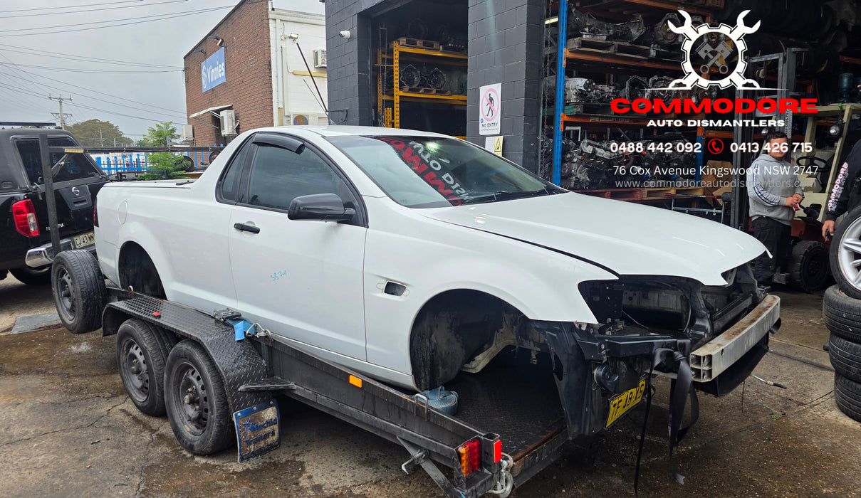 A347 - VE SV6 Holden Commodore Utility - V6 LY7, 4 Speed Auto M30 Heron white #679F