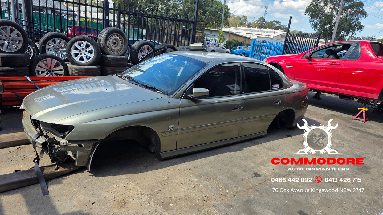 A348 - VZ Holden Commodore Berlina V6 - Passenger Rear Seatbelt