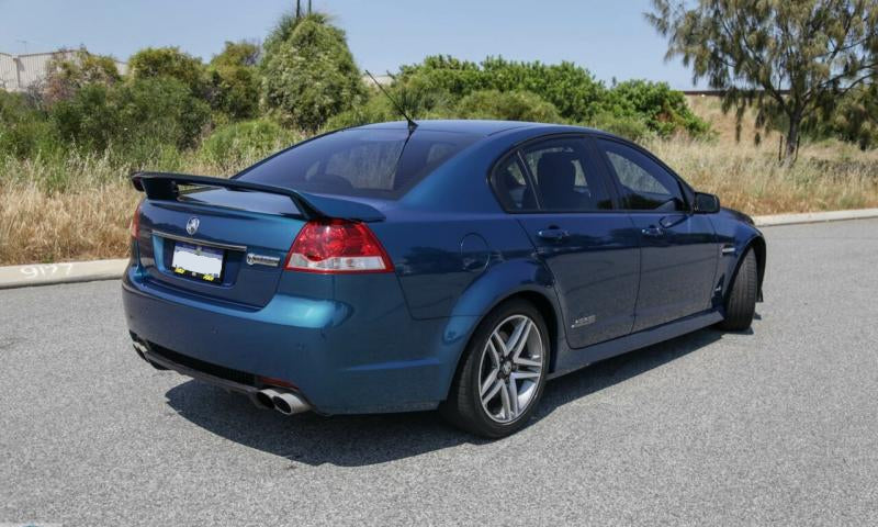 Da2038 - VE SS Holden Commodore -  Bootlid w/ "SS" Badges - Chlorophyll #717U