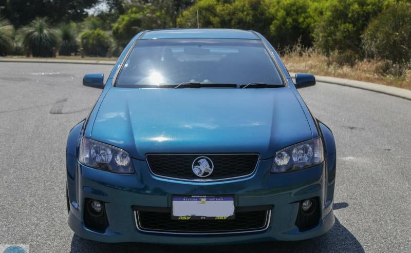 Da2038 - VE SS Holden Commodore -  Bootlid w/ "SS" Badges - Chlorophyll #717U