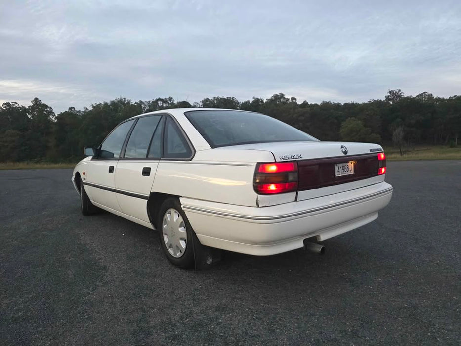 1992 VP Holden Commodore Sedan - 200,XXXkms, V6 Auto IRS Suspension White ***FOR SALE***