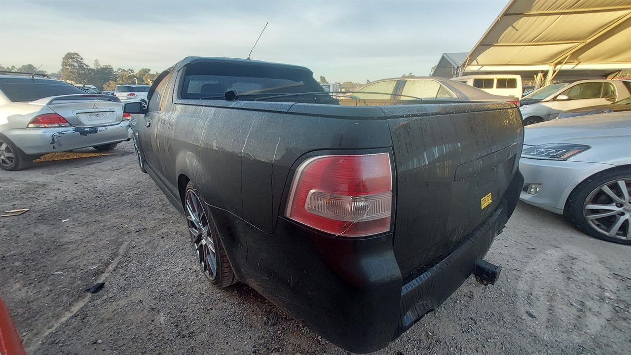 A229 - VE SV6 Holden Commodore SERIES II Utility (2011) - Cluster LLT V6 MANUAL - 265, 924kms (LVL 1 SV6) P/N: 92257348
