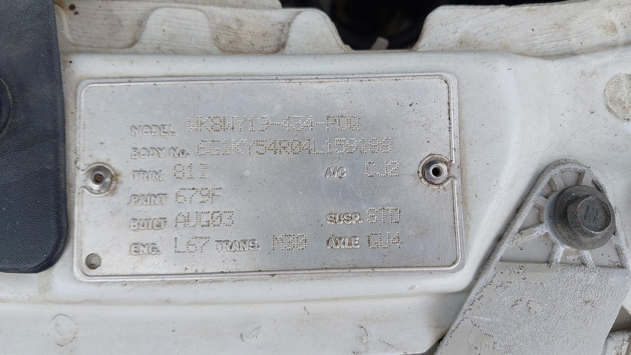 A240 - WK Holden Statesman, V6 Auto 216,XXXkms Herron White #269F