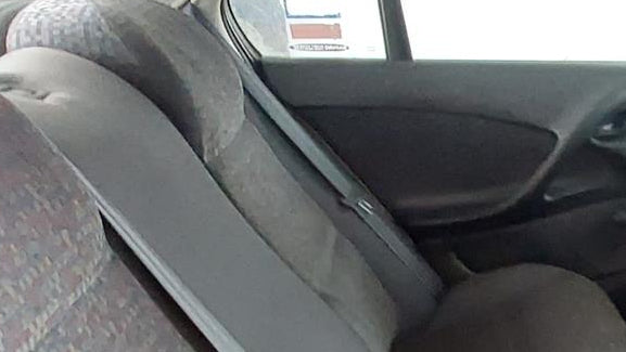 A238 - VX SII Holden Commodore SEDAN - Seatbelt Passenger's Rear