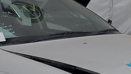 A238 - VX SII Holden Commodore SEDAN - Front Windscreen Wiper Arms (PAIR)