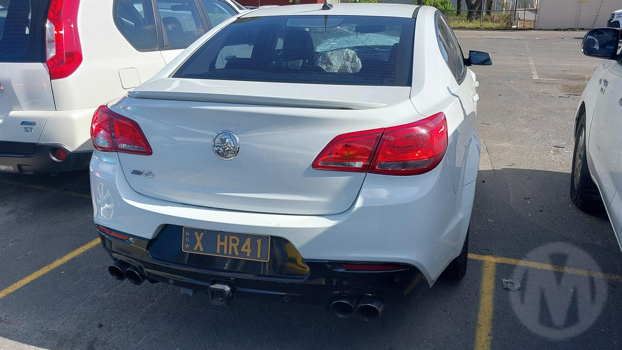 A241 - VF SV6 Holden Commodore Sedan - Sideskirt (PAIR) Herron White