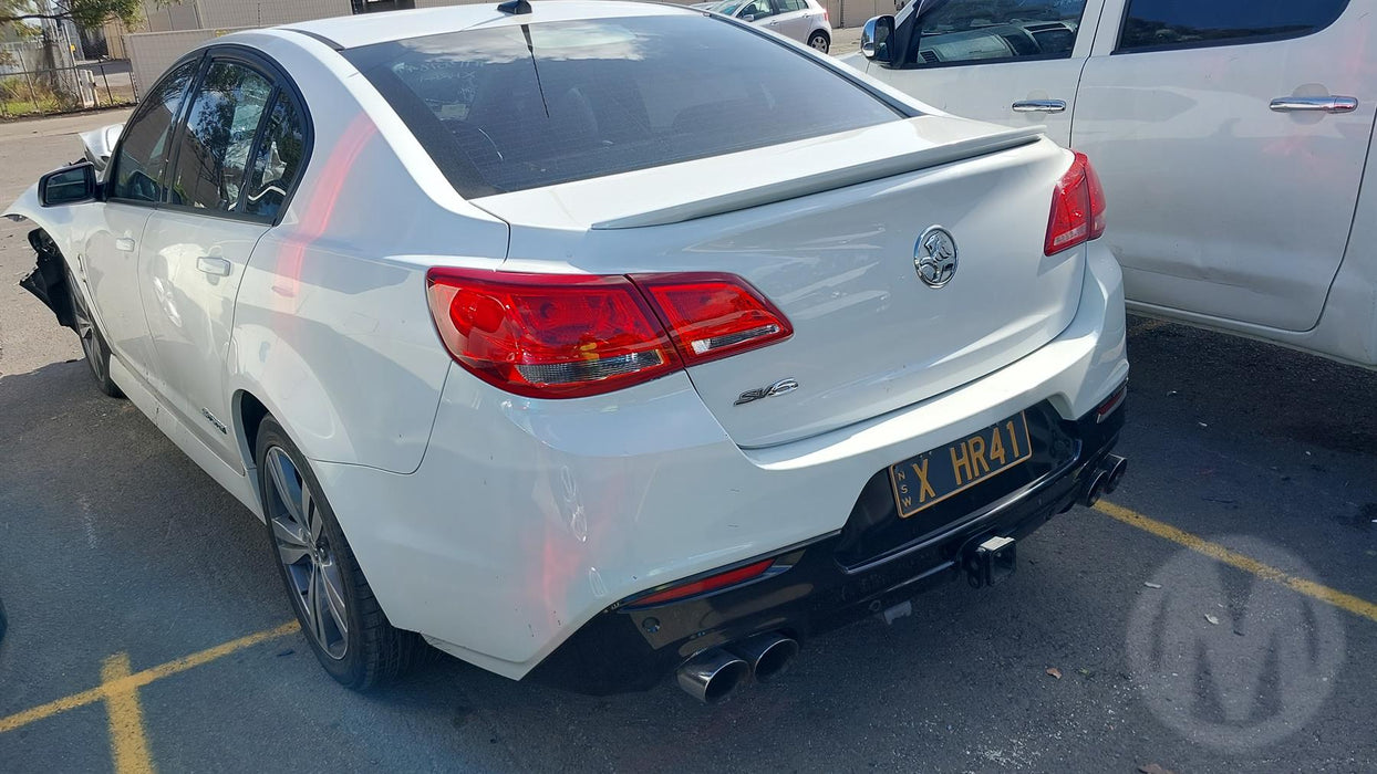A241 - VF SV6 Holden Commodore Sedan - Sideskirt (PAIR) Herron White