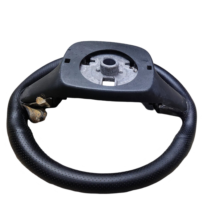 DA003 - VF - Leather Steering Wheel