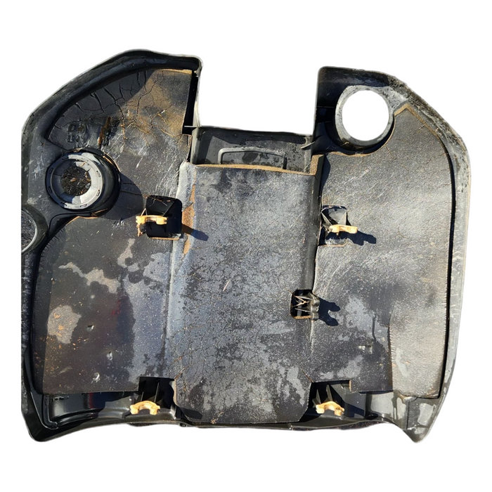 DA004 - VE / WM - Engine Cover V8