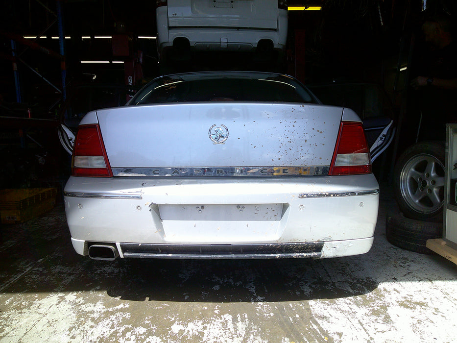 A059 - WL Holden Caprice Sedan - Rear Bar - QUICKSILVER #470G