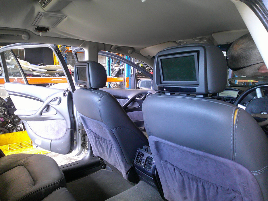A059 - WL Holden Caprice - Front Leather Seats with DVD Headrest