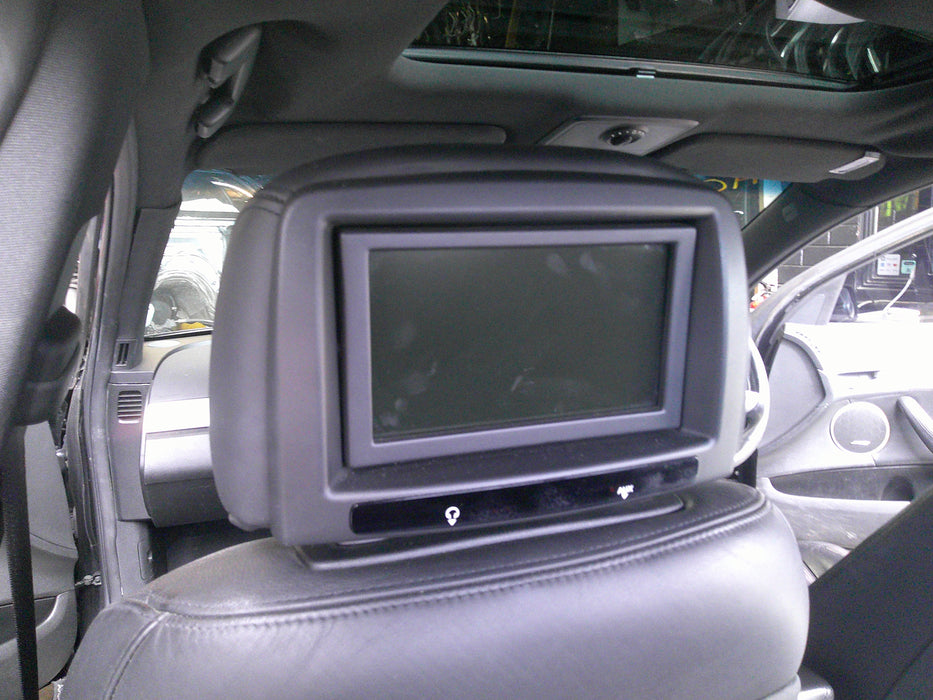 A079 - Wm Holden Caprice - Front Leather Seats with DVD Feature