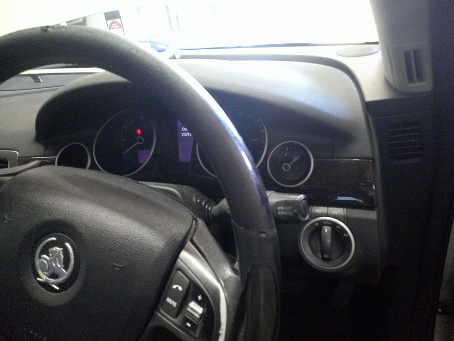 A077 - WM Holden Statesman/Caprice Sedan SI (2007) - Cluster V6 AUTO LY7 - 237, 168kms