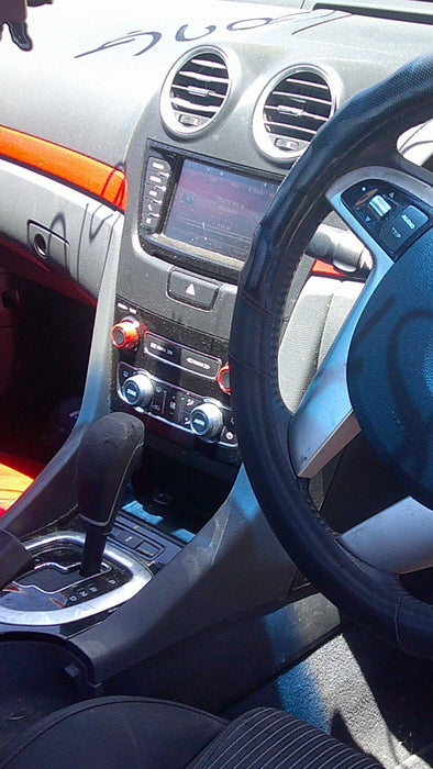 A097 - VE SV6 SII Holden Commodore Utility - Holden-IQ Entertainment System / Digital Stereo & Climate Control System