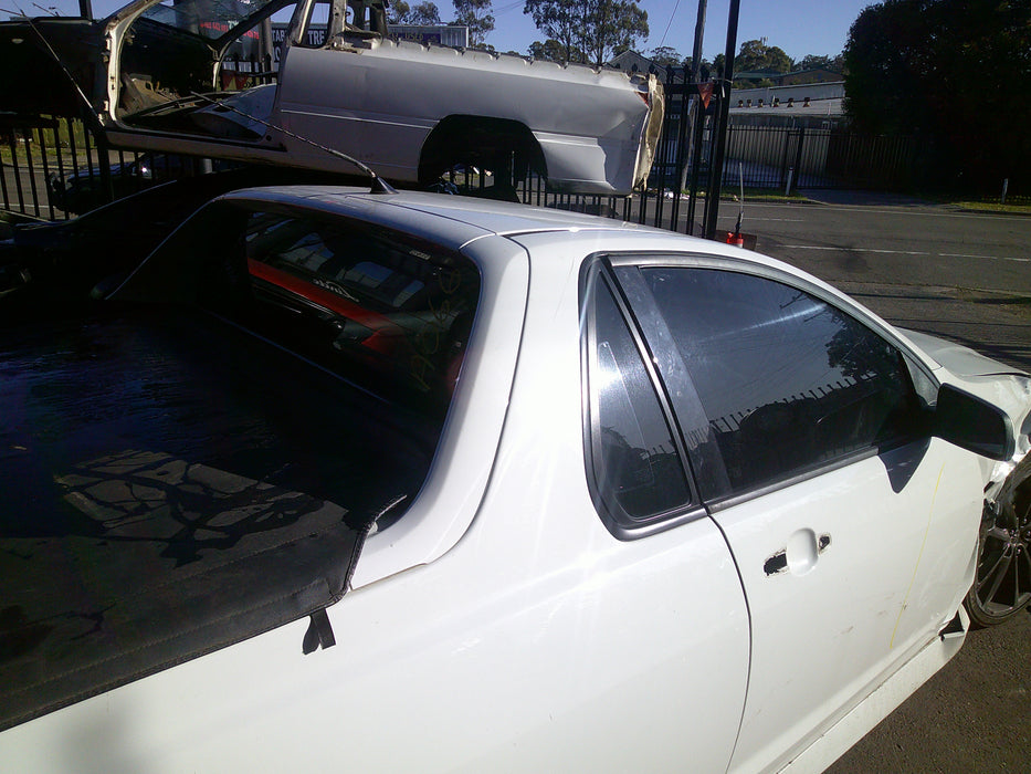 A066 - VE SV6 Holden Commodore Utility SERIES I - Blinker Stalk