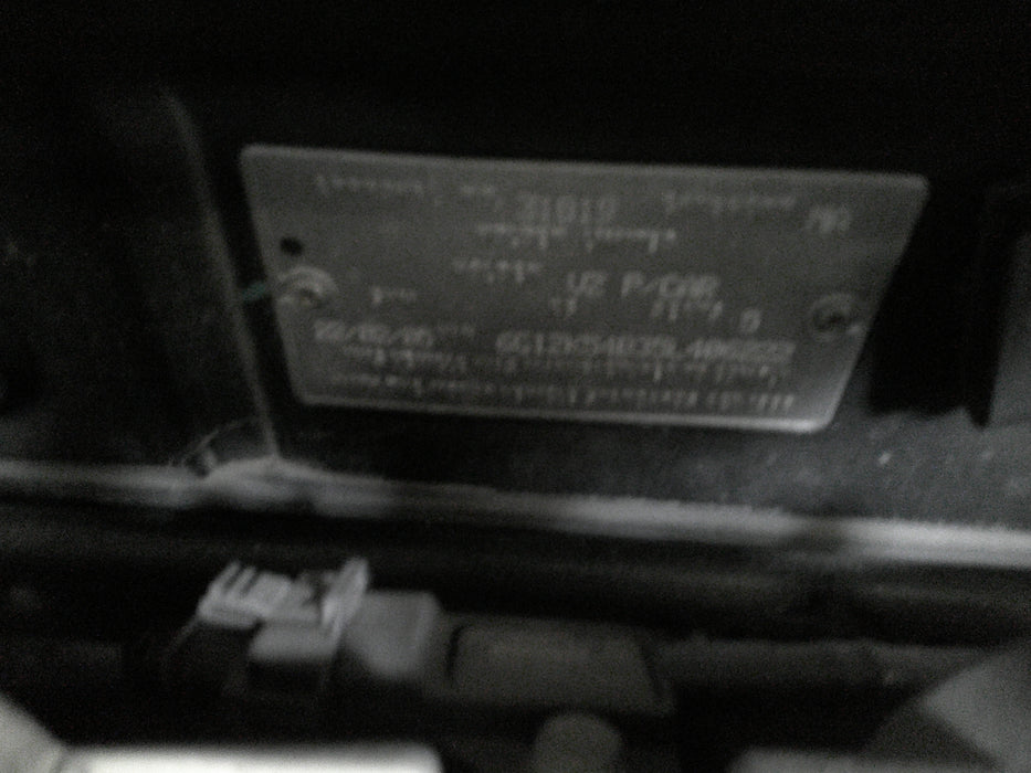 A061 - VE HOLDEN COMMODORE - Steering Wheel with Controls