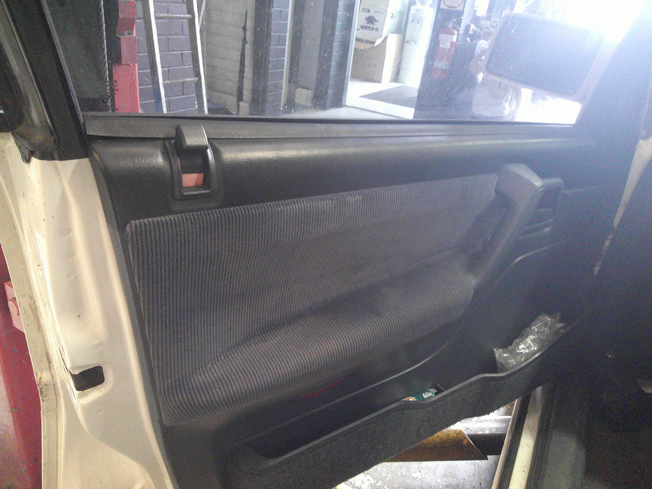 A073 - VQ Holden Statesman - Doorcards Set