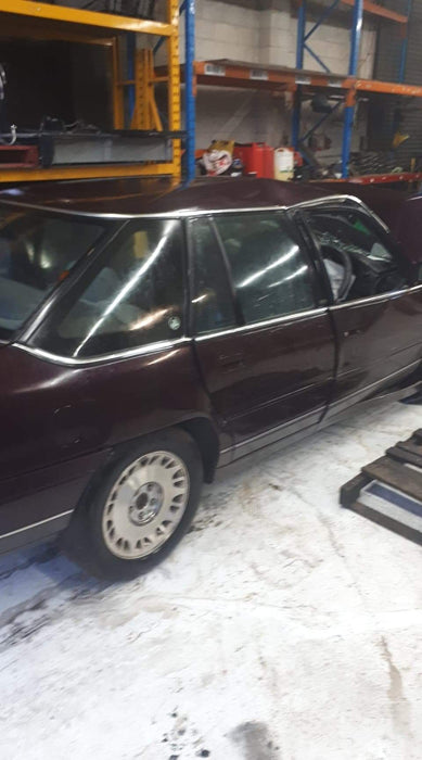 A038 - VS HOLDEN STATESMAN CAPRICE -  Eurovox Stereo 8490V with PIN CODE