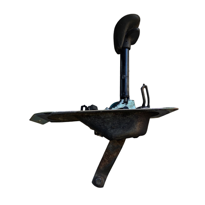 A271 - VS HOLDEN STATESMAN SII - Gear Shifter (AUTO V8)