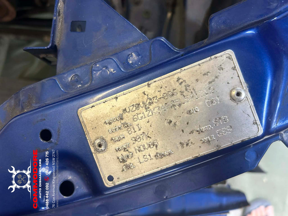 SSZ001 - VZ SS Holden Commodore Utility - Air Intake Pipe V8 MANUAL LS1