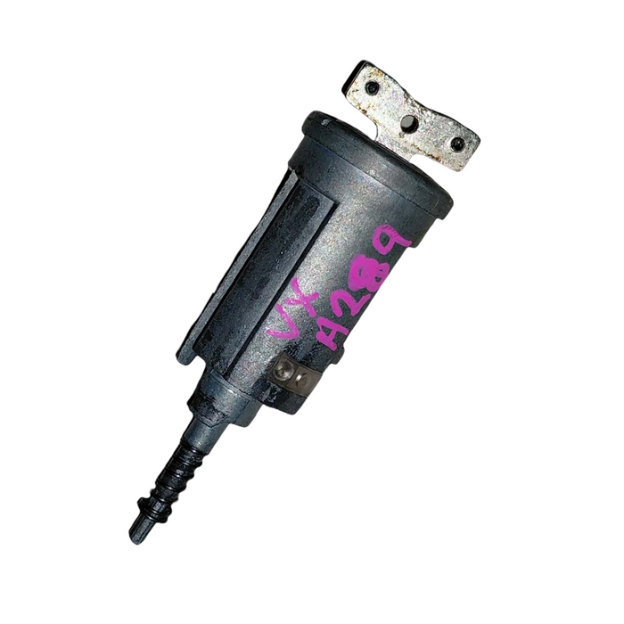 A289 - VX Holden Commodore  Sedan  V6 Auto - Ignition Barrel and Key