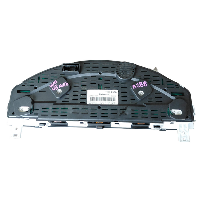 A288 - WM Holden Caprice V (2010) - Cluster V8 AUTO LL7  - 220, xxxkms