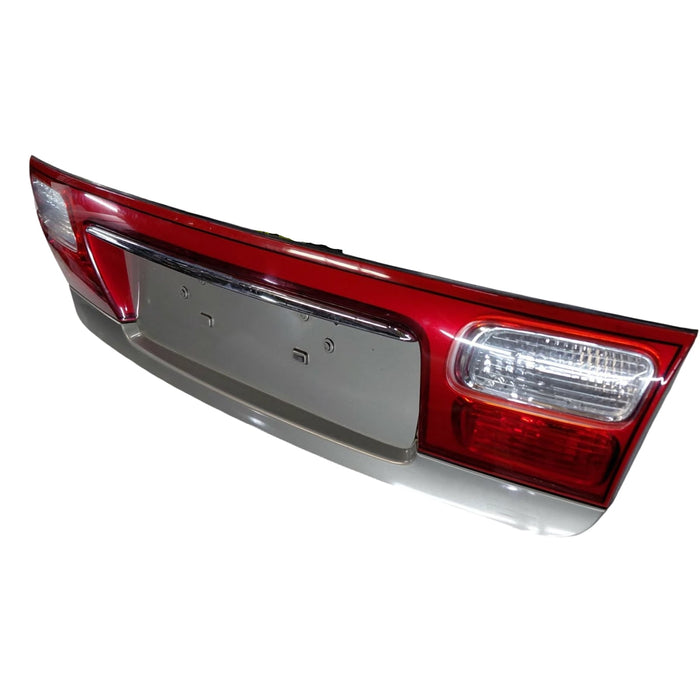 Pic003 - VX Holden Calais Series II - Bootlid Garnish with chrome garnish