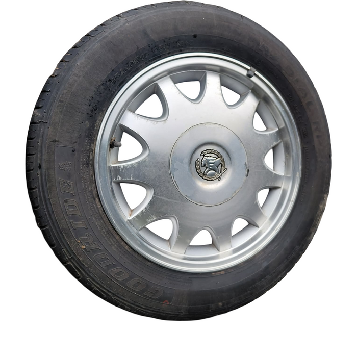 WH001 - WH Holden CAPRICE - 16" Wheels with Centre Caps (SET of 4) 215/60R16 92H