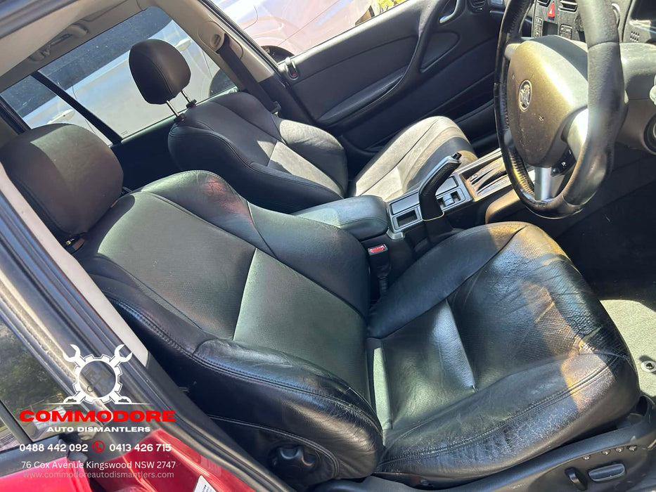 ADV002 - VY / V8 HOLDEN ADVENTRA LS1 - CENTRE CONSOLE TRIM - INCLUDES SWITCHES / FLIP POCKET