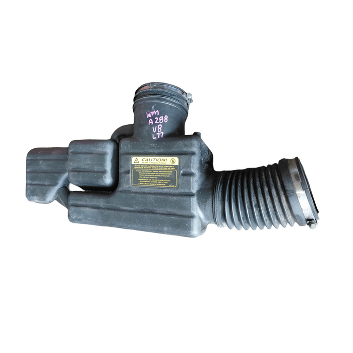 A288 - WM Holden Caprice V - Air Intake Pipe V8 AUTO L77