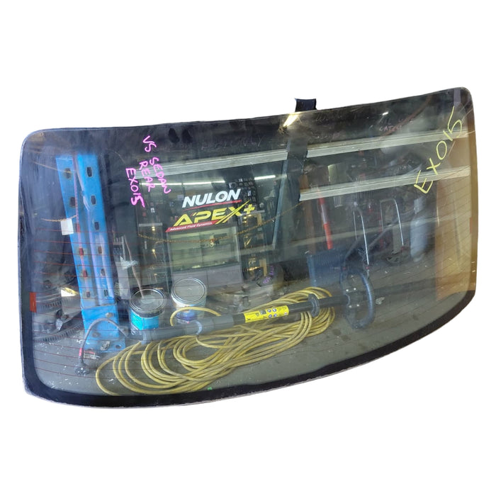 EX015 - VS SI Holden Commodore Sedan - "PILKINGTON" Rear Windscreen Glass GENUINE