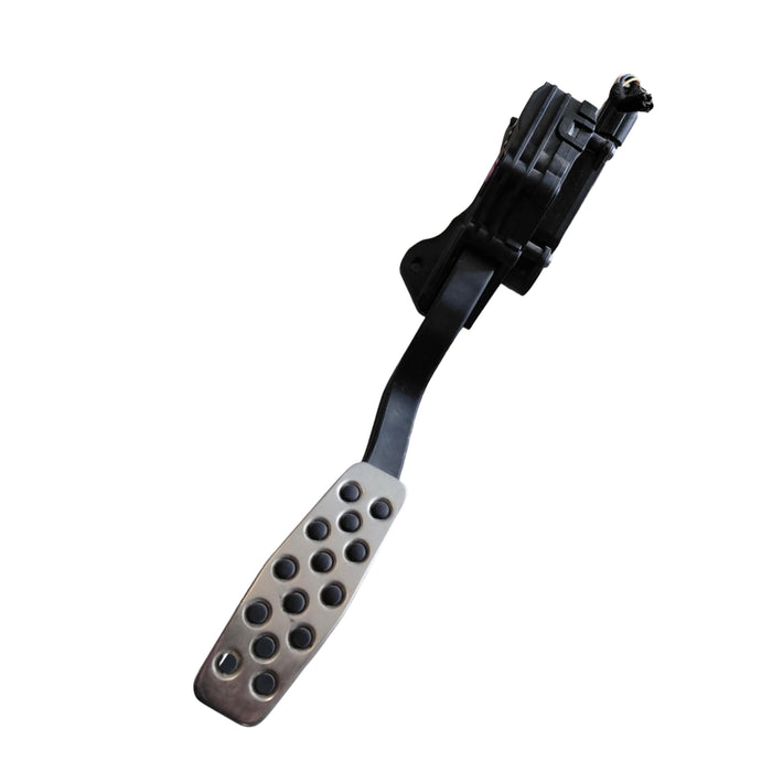 da3-040 - VF SS Holden Commodore - Accelerator Pedal Part  #92286132