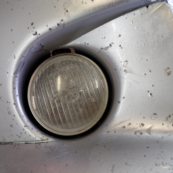 VXSS002 - VX SS Holden Commodore - Front Bar Upper Grilles & Fog Lights- QUICKSILVER #H154