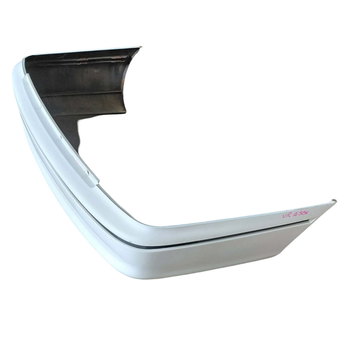 A306 - VR Holden Commodore Sedan - Rear Bar - ALASKAN WHITE #J064