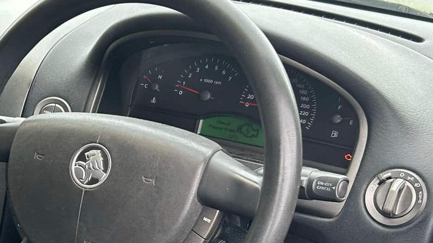 A225 - VZ Holden Commodore (2007) - Cluster LVL: 1 STANDARD (AEL) V6 AUTO LEO - VIN: 6G1ZK42B26L945428 - 264, xxxkms
