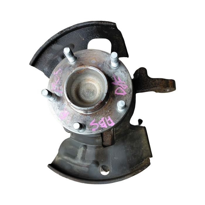 A305 - VR Holden Commodore Sedan - Driver's Front Hub (ABS Compatible)