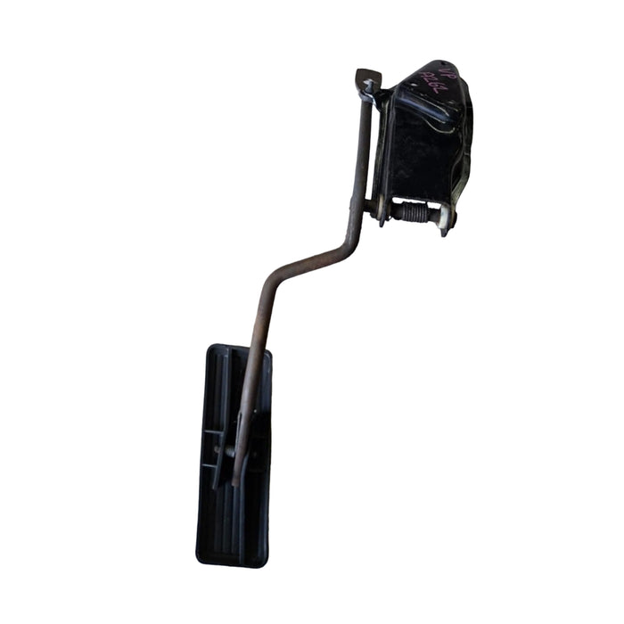 A262 - VP Holden Commodore Sedan - Accelerator Pedal (AUTO V6)