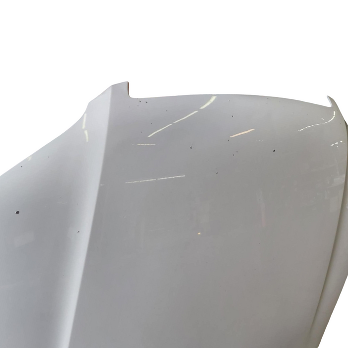 A279 - VE SV6 Holden Commodore - Bonnet - HERON WHITE #679F