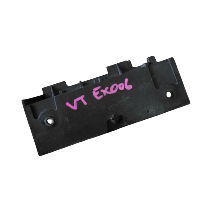 EX006 - VT Series II Holden Commodore Sedan - Fuel Flap Release Latch
