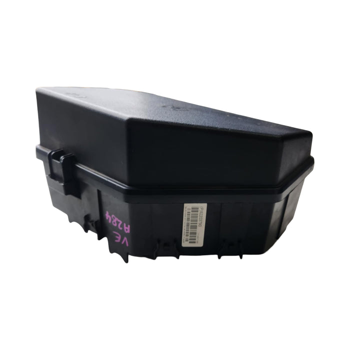 A284 - 2008 VE Holden Commodore Ute - Fusebox V6 LEO, AUTO