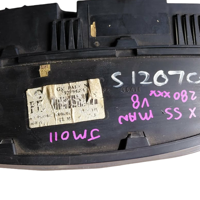 JM011 - VZ SS Holden Crewman - V8 LS1 Manual Cluster - 280, xxxkms G/M: 92109674 (PE)