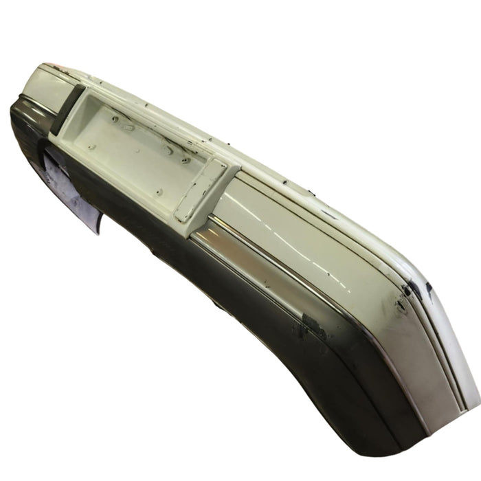 A283 - VS Holden Statesman - Rear Bar - ALASKAN WHITE #J064