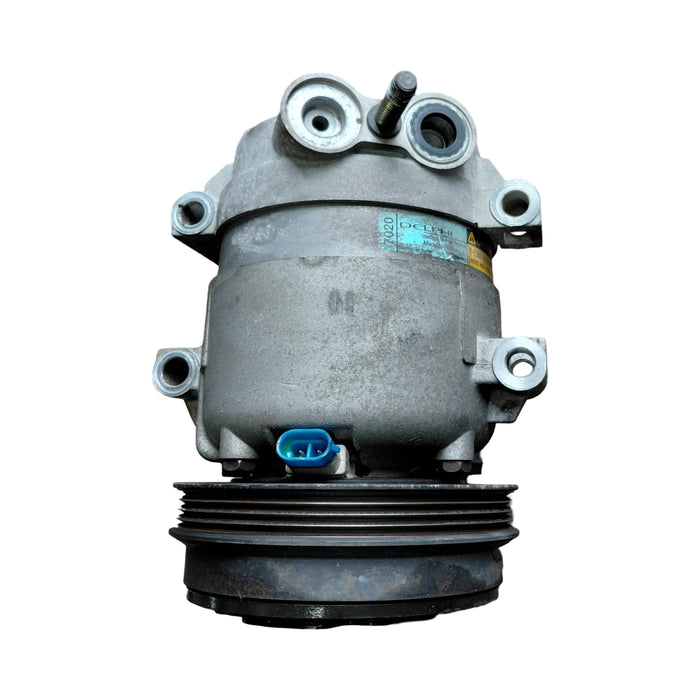JM016 - WK Holden Statesman - AC Compressor V8 LS1