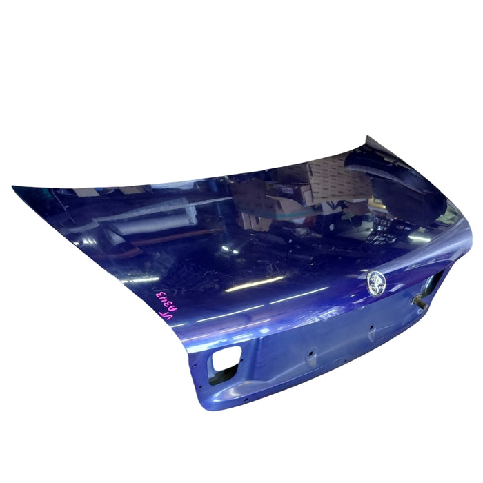 A343 - VT Holden Commodore Calais - Bootlid - Bermuda Blue #B168